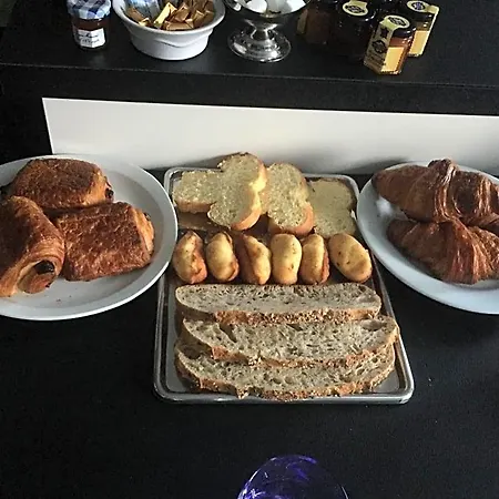 Chez Jaika D Hotes Bed & Breakfast
